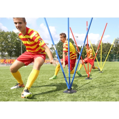 Háromirányú gumibotos állvány