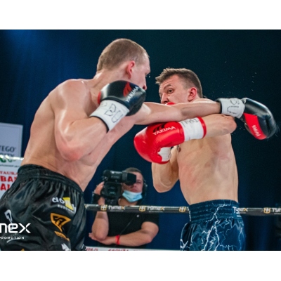 Boxerské rukavice WOLF WHITE V