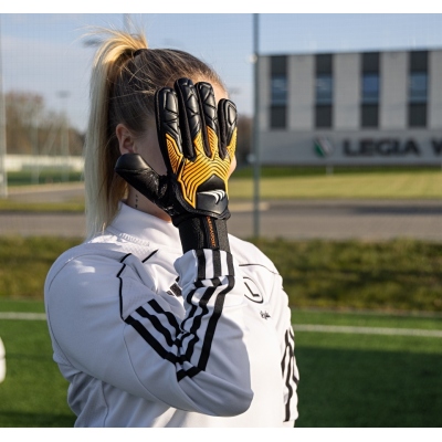 Воротарські рукавиці PRO ONE