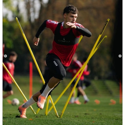 10x Edzés és szlalom rúd 170cm-es rudak