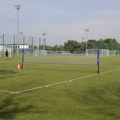 Soccer tennis net on natural turf, 6m