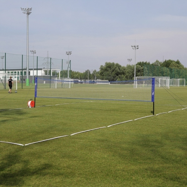 Soccer tennis net on natural turf, 6m