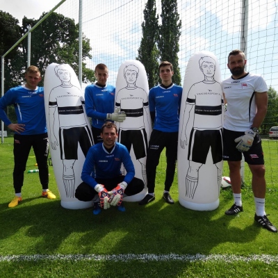 Aufblasbare, selbstaufstellende Wand, 205 cm – Fußballtraining