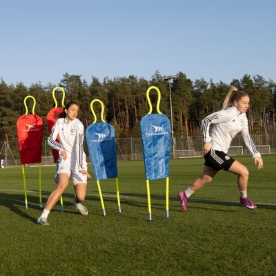 Futbalová stena na pružine 150 cm Junior – Tréning a figurína
