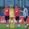 Profesjonalny manekin piłkarski ELITE 180 cm do treningu rzutów wolnych