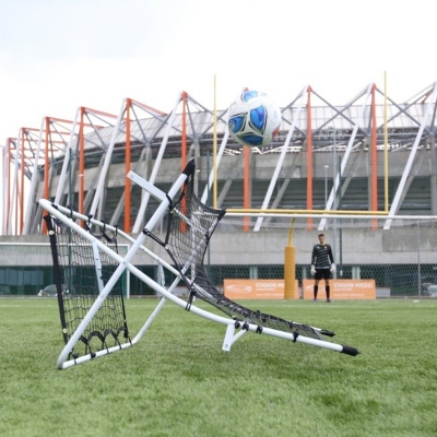 Yakimasport Rebounder Soccer Wave – edzőgép, edzés
