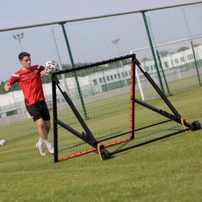Rebounder Yakimasport PRO Y-station – trenažér, trénink