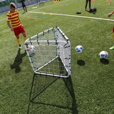 Yakimasport háromállványos rebounder – edzőgép, edzőeszköz