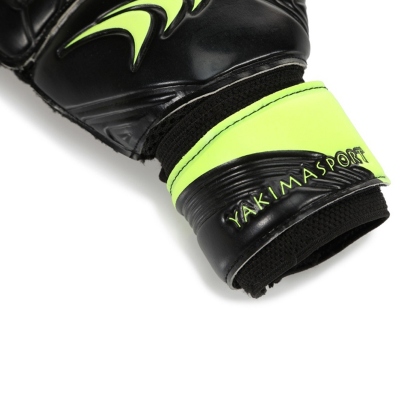 GripMaster Goalkeeper Gloves – Yakima Goalkeeper Training
