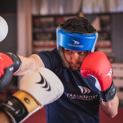 Boxerská turnajová prilba – Ochrana hlavy Yakimasport