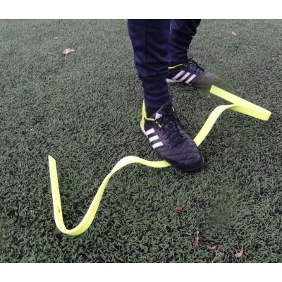 Pružná koordinační překážka o délce 15 cm