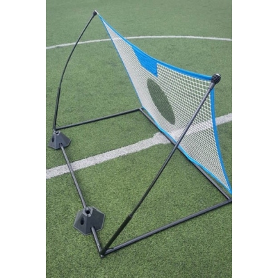 Rebounder Orlik, Hall